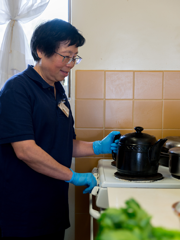 Preparing Traditional Chinese Medicine